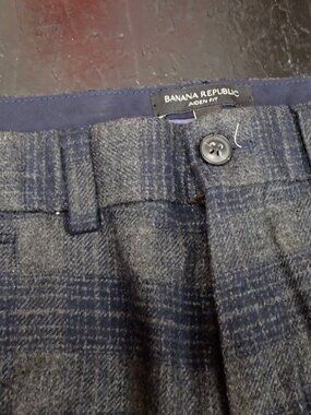 Banana Republic Aiden Fit Dress Pants Sixe 32 x 34